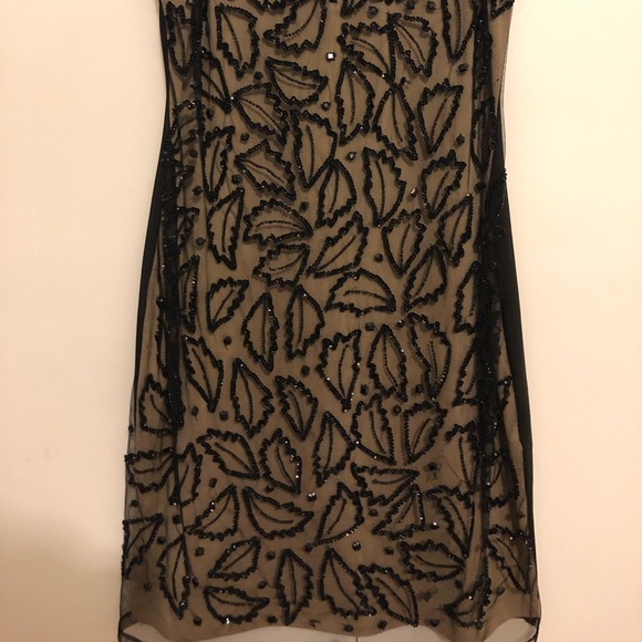 Black dress - Picture 2 of 2